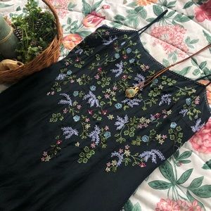 90s Floral embroidered dress